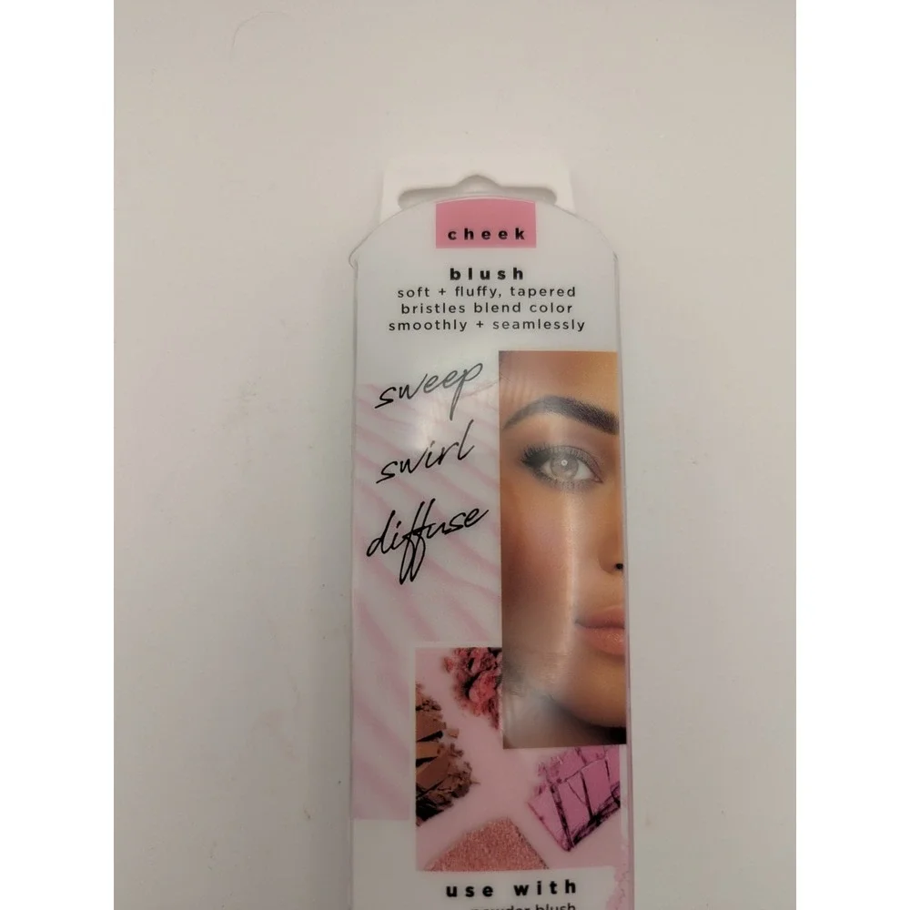 Real Techniques 400 Blush Brush‎ Pink Tapered Soft Bristles Cheek RT 01407 NEW